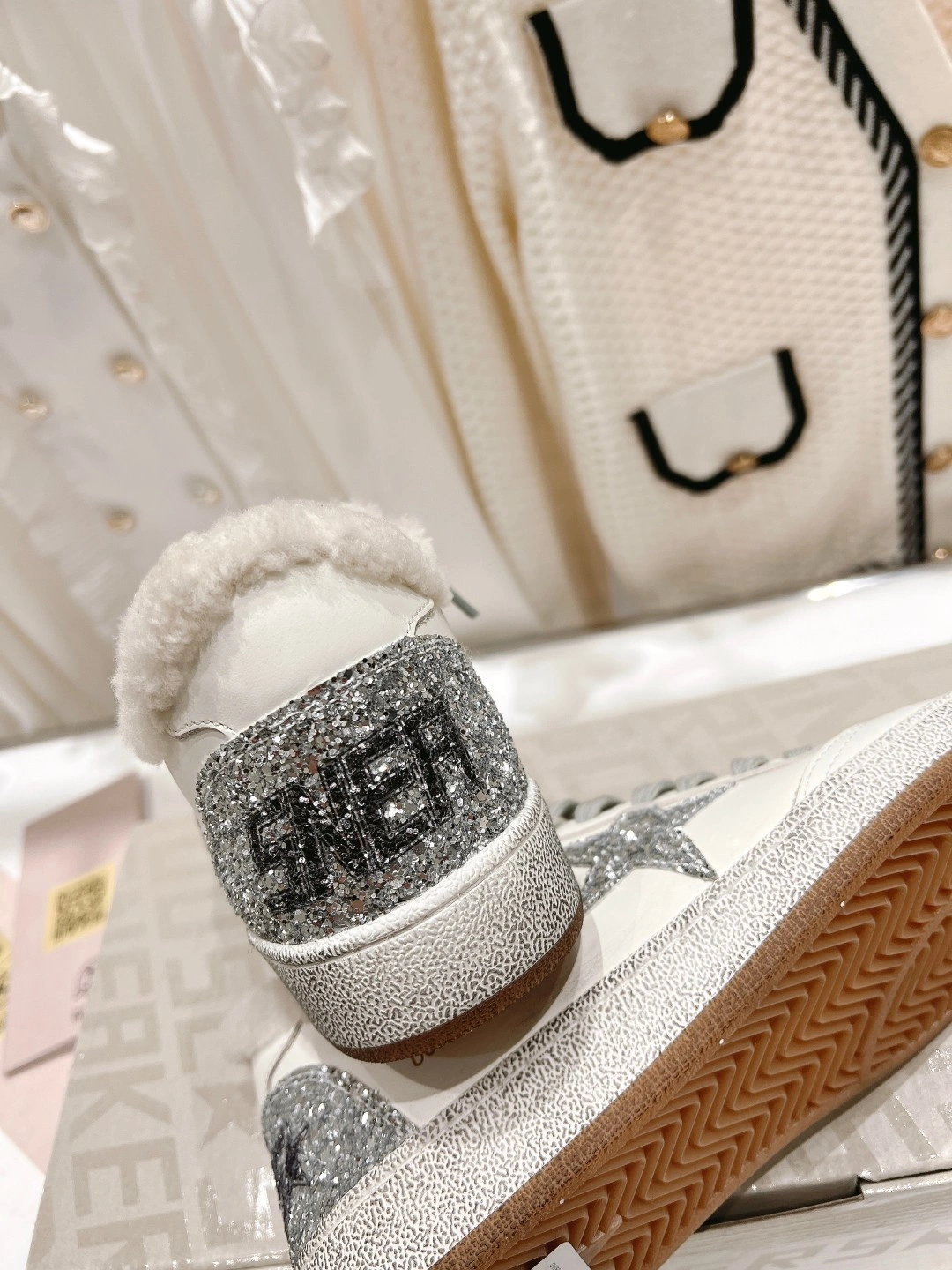 coco-- GWF00117.F000967.80185 item:C-X004I2830Y